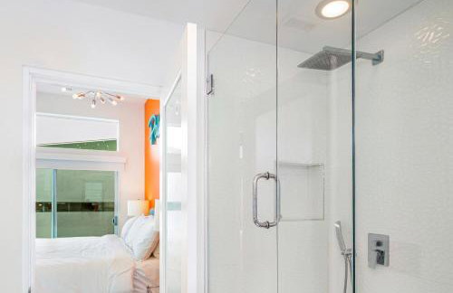 Far Far Away in Vista Las Palmas by ACME House Company - Foto 7