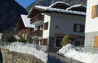 Moderno appartamento con giardino - Foto 29