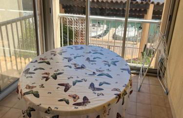 Wi Fi,vue marina ,parking ,plage à pied - Foto 1