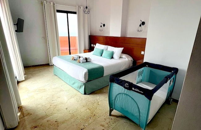 CN-340 Suites - Photo 19