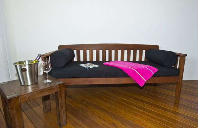 Maggies Beachfront Apt. 4 - Photo 9