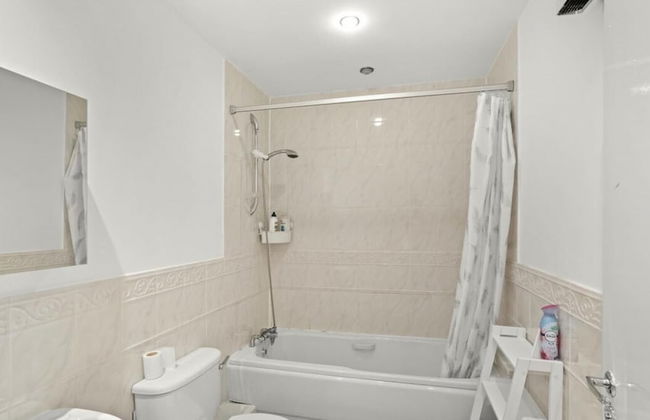 Heartwood Suite - Photo 8