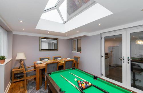 Large 4BDR House By Hyped Properties Short Term Rental Agency With Free Parking & Long Stays Shirebrook - Foto 34