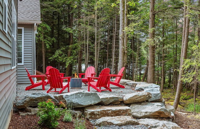 Luxuriously Lakeside by Avantstay Lakefront Retreat w Game Room - Foto 4