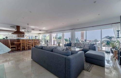 49-Exclusive Villa With Private Pool & Breathtaking Views in Mijas! - Photo 8