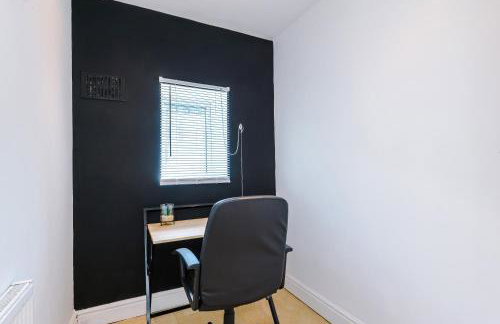 Luxury 1 bedrooom house, sleeps 4, free parking - Foto 12