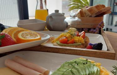 HOTEL S - ALOJAMENTO LOCAL - Foto 9