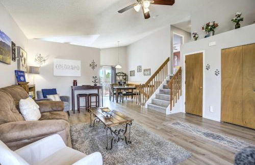 Witches Hollow Pet-Friendly Retreat Near Airport - Foto 5