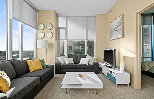GLOBALSTAY. Gorgeous Downtown Condos. Free parking - Photo 63