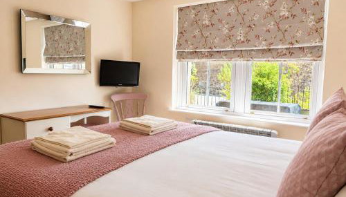 Howgills Apartments - Photo 5, towels
