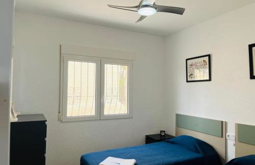 Amplia villa en El Ràfol d'Almúnia - ES-373-48 - Foto 16