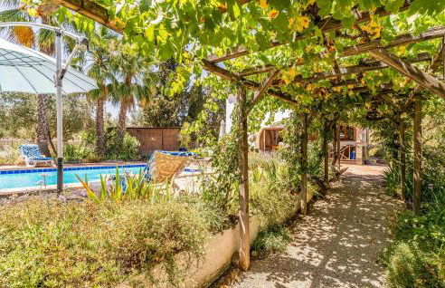 Gorgeous Home In Algodonales - Photo 16