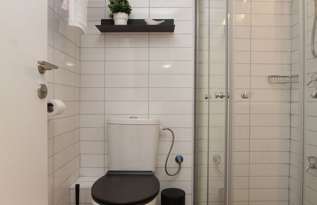 Solo STU apt TAU By Sea N Rent - C Bldg. - Foto 6