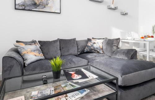 Modern Two Bedroom Apartment - Parking & Balcony - Netflix 6MC - Foto 19