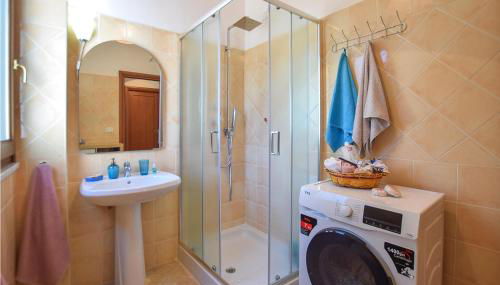 Gorgeous Home In Laureana Cilento - Photo 5