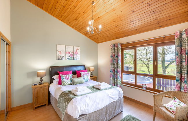 Douglas Fir Lodge With Hot Tub Near Cupar, Fife - Foto 9