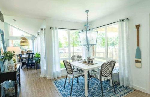 Pelican Estates Lake House at Cedar Creek Lake - Foto 14