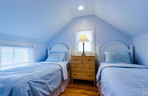 3BR Beautiful Remodeled Victorian w/ Beach Locker - Foto 14