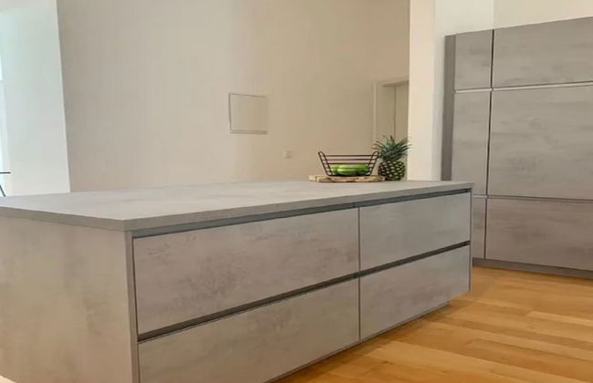 Inviting Holiday Home With Balcony or Terrace - Foto 34