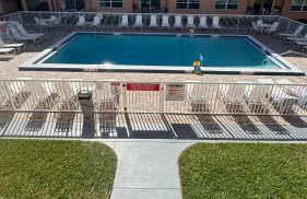 Fully Updated, Ground Floor, Poolside With Great Ocean View - Unit 49! - Foto 23