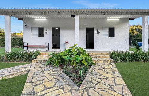 Sítio com Churrasqueira, Piscina, Lago e Natureza - Foto 56