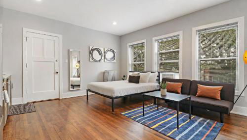 Modern Minimalist Studio Apt in Portage Park - Pensacola 3W - Foto 3