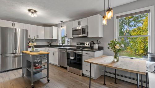 Modern Chic Home in Windham - Foto 3