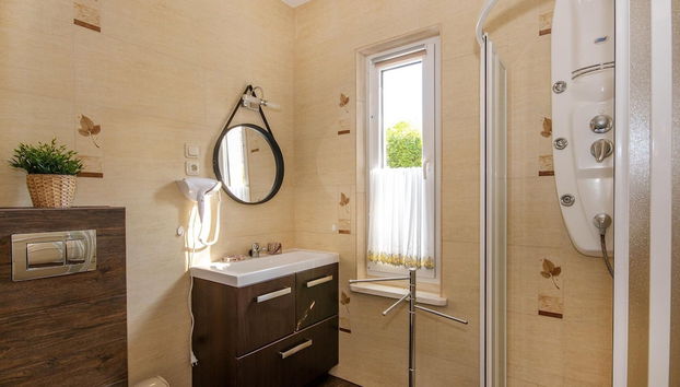 Apartment in Jaroslawiec Near the Beach - Foto 4, Baño