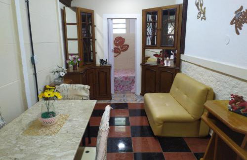 Pousada-Flat-Kitnet Mobiliada c Sala e 40m2 de conforto - Foto 1