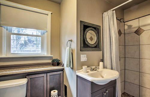 Historic Spokane Home with Hot Tub, Patio, Yard Games - Foto 21