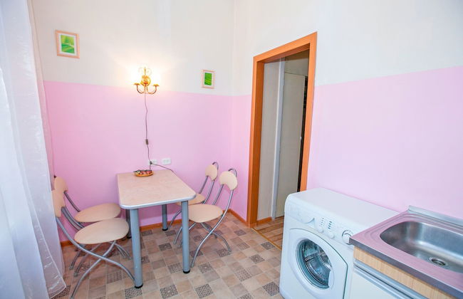 Feelathome on Lower Nevsky - Photo 37