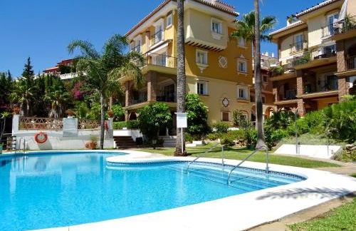 Semidetached Duplex home at Puebla Aida, Mijas Golf with pool, golf and sea views - Photo 5