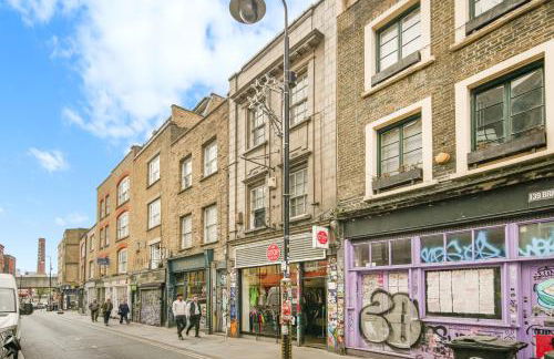 Famous Brick Lane - 1 Bed London Flat with Large Patio - Perfect for long stays - Foto 23