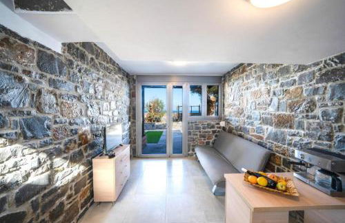 TerraZeus - Stone House Beachfront 1 - Foto 21