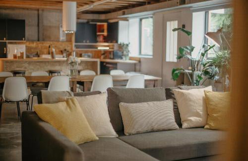 Grand loft avec Jacuzzi et Home Cinema - Foto 8