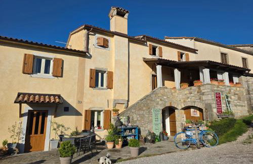 Apartment HUM-the smallest town in the world - Photo 11