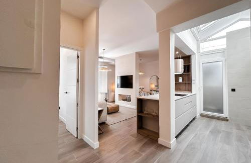 Luxe at the Clouds of Madrid! Atico C Fuencarral - Photo 14