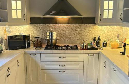 House -Sleeps 6-Garden-Fireplace - Photo 30