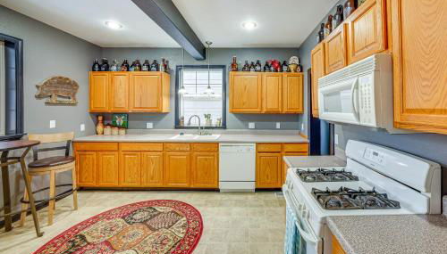 13 Mi to Skiing Downtown Wallace Home with Deck - Foto 2