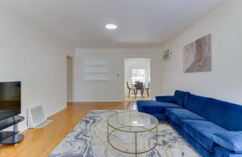 2 Bedroom Mid-Wilshire Charmer close to Downtown - Foto 1