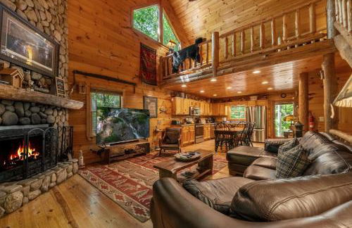 A Creek Runs Thru It - Secluded Waterfront Cabin - Foto 28