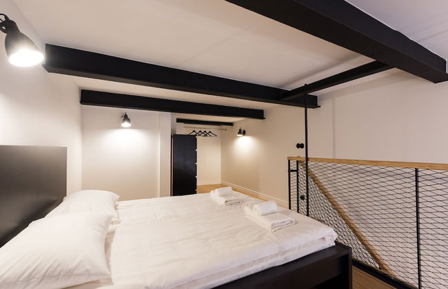 Hilltop Apartments City Centre - Photo 19