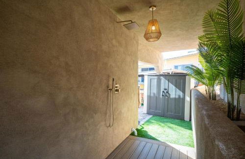 New Luxe Riverfront Home, Launch & Dock, Gamerooms - Foto 3