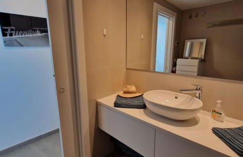 Dúplex con vistas impresionantes - Photo 10