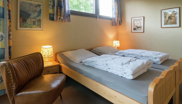 Spacious Cottage in Robertville With Swimming Pool - Foto 2, Zimmer