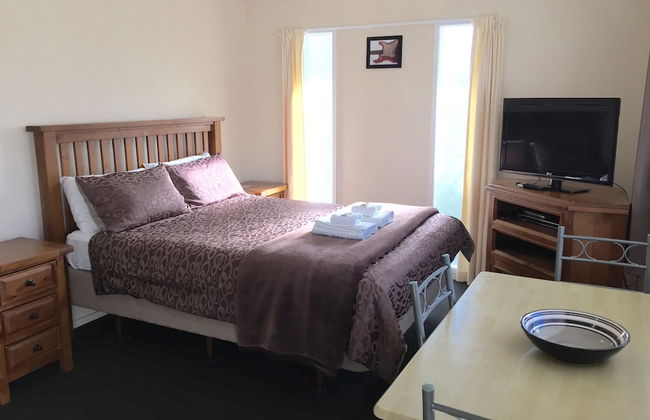 Sea Vista Apartments - Photo 9