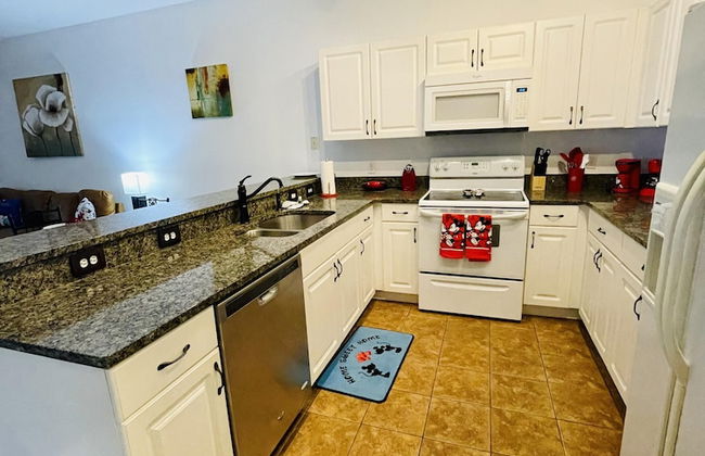 Huge Screened Patio That Overlooks Lake Buck, Near Famous Attractions!! - Foto 6