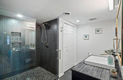 Lake Front Outdoor Living Sleeps 8 - Foto 31