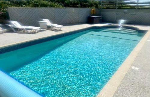 2 Bedroom cottage sleeps 4 with Hot-tub, & shared Pool use - Foto 27