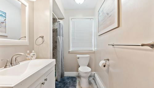 33rd Unit 1 Beachbound Parking 2 Blocks to the Beach - Foto 4, Shower